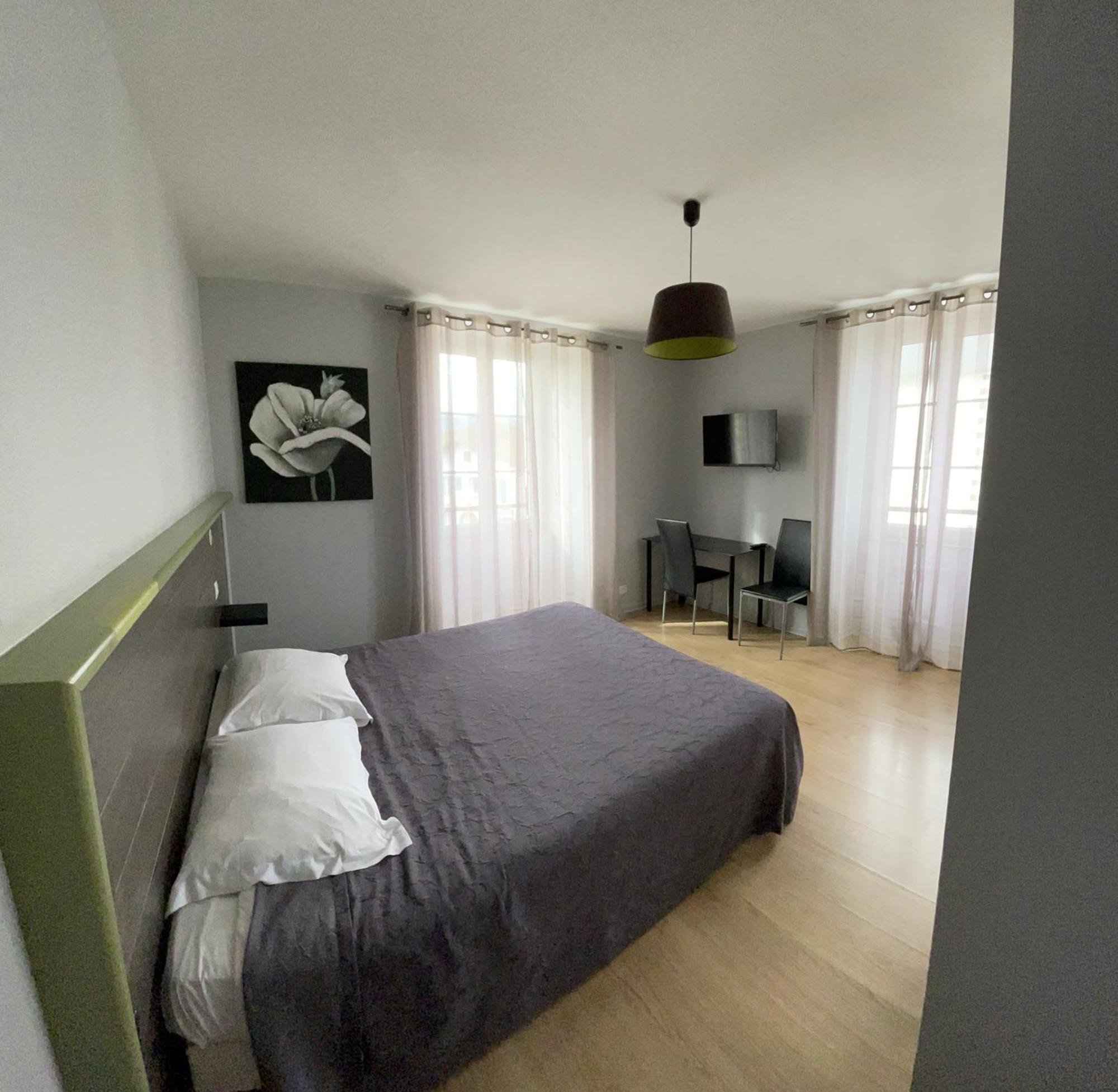 Hotel Mendy Saint-Jean-le-Vieux  Kültér fotó