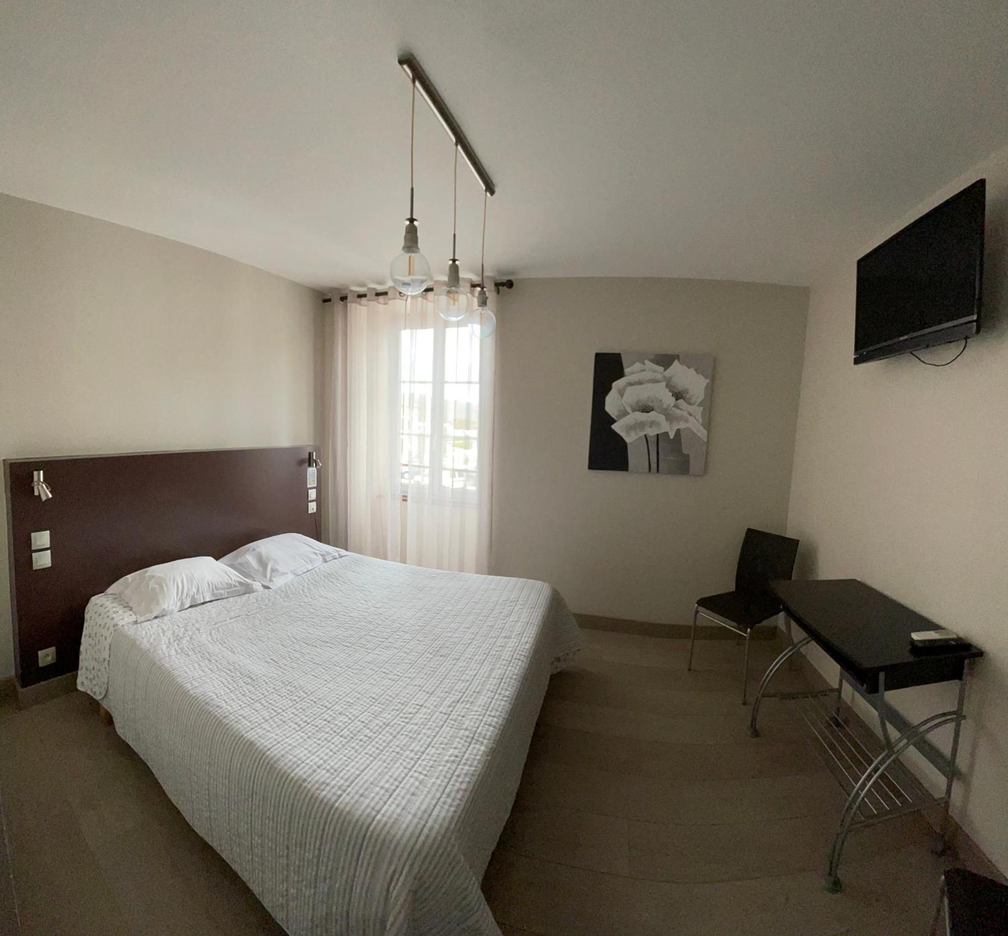 Hotel Mendy Saint-Jean-le-Vieux  Kültér fotó