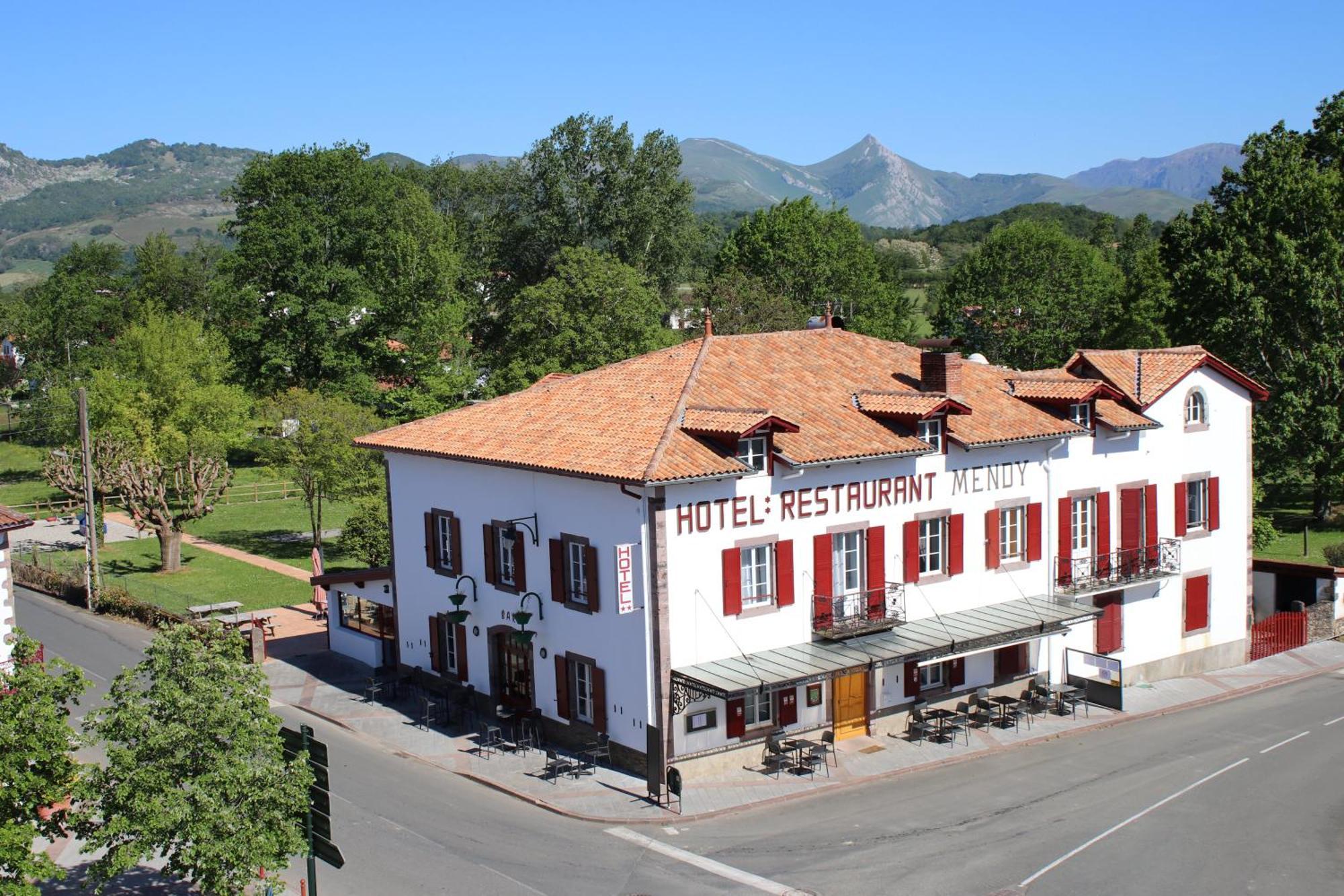 Hotel Mendy Saint-Jean-le-Vieux  Kültér fotó